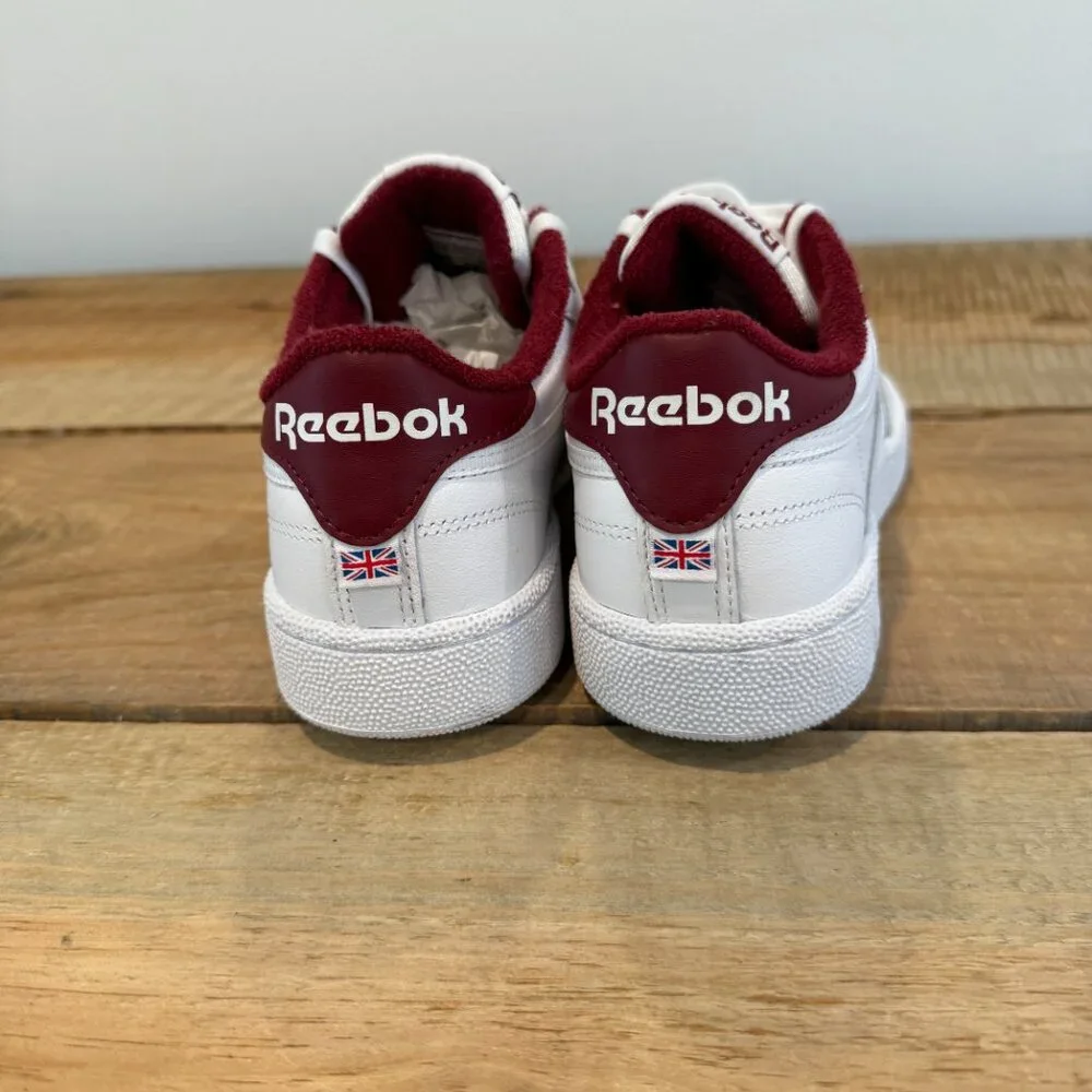 Reebok Club C 85 OG Crest White Classic Burgundy UNISEX NWT Size M 7.5/W9
